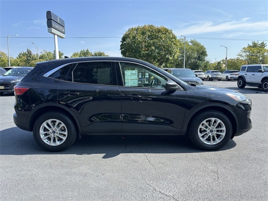 Certified 2022 Ford Escape SE SUV