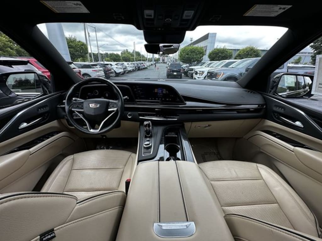 Used 2024 Cadillac Escalade Premium Luxury SUV