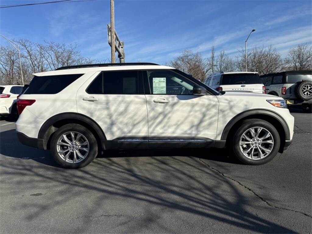 Certified 2022 Ford Explorer XLT SUV