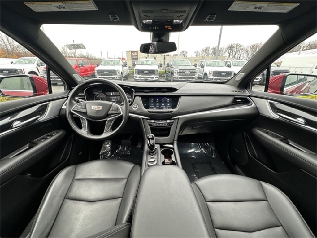 Used 2023 Cadillac XT5 Premium Luxury SUV
