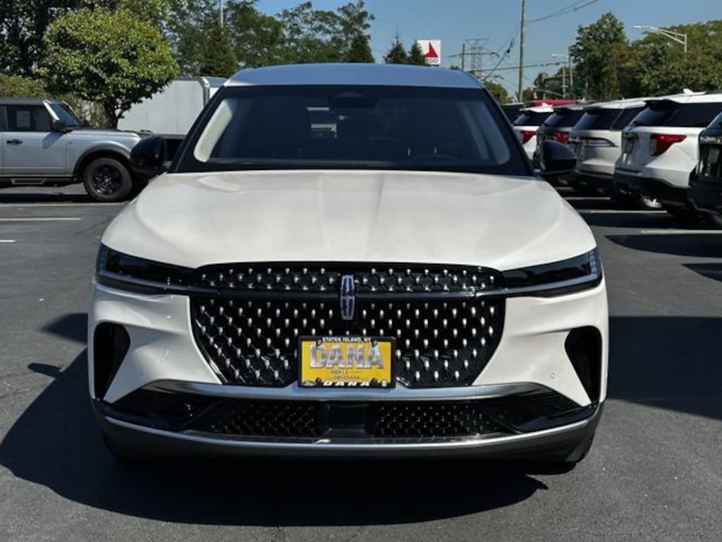 Certified 2024 Lincoln Nautilus Premiere SUV