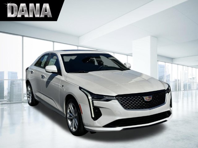 Cadillac CT4