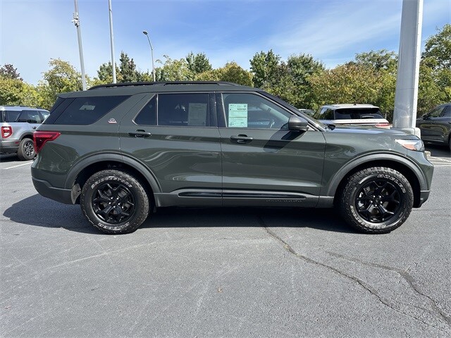 2022 Ford Explorer Timberline photo 2