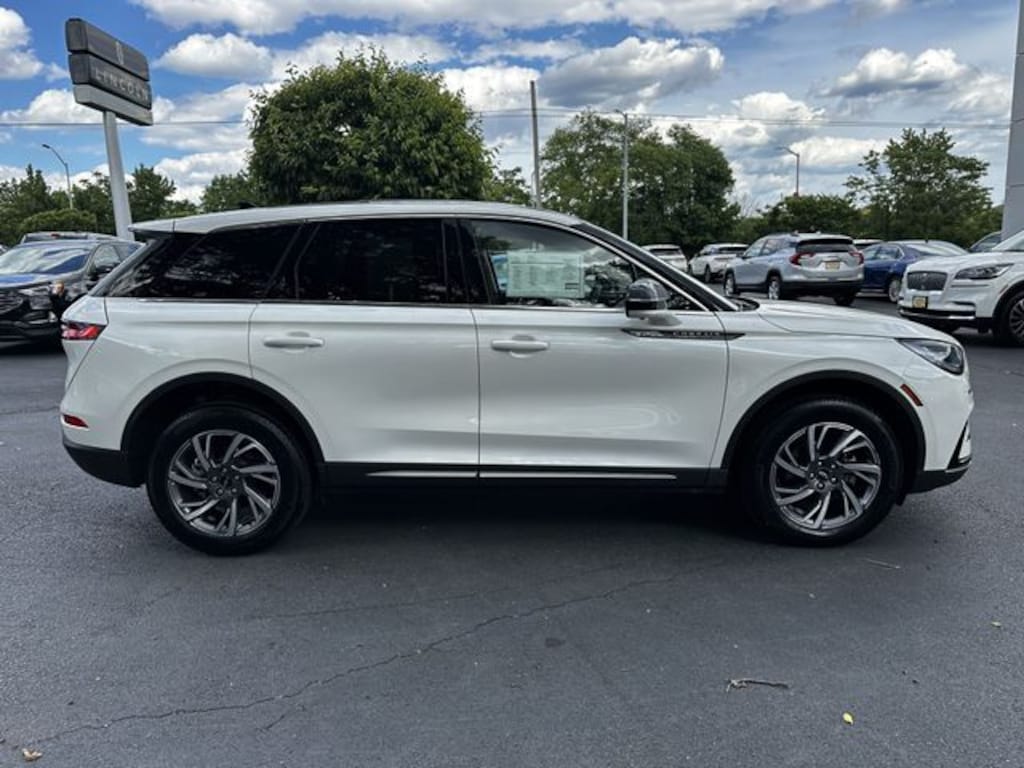Certified 2024 Lincoln Corsair Premiere SUV