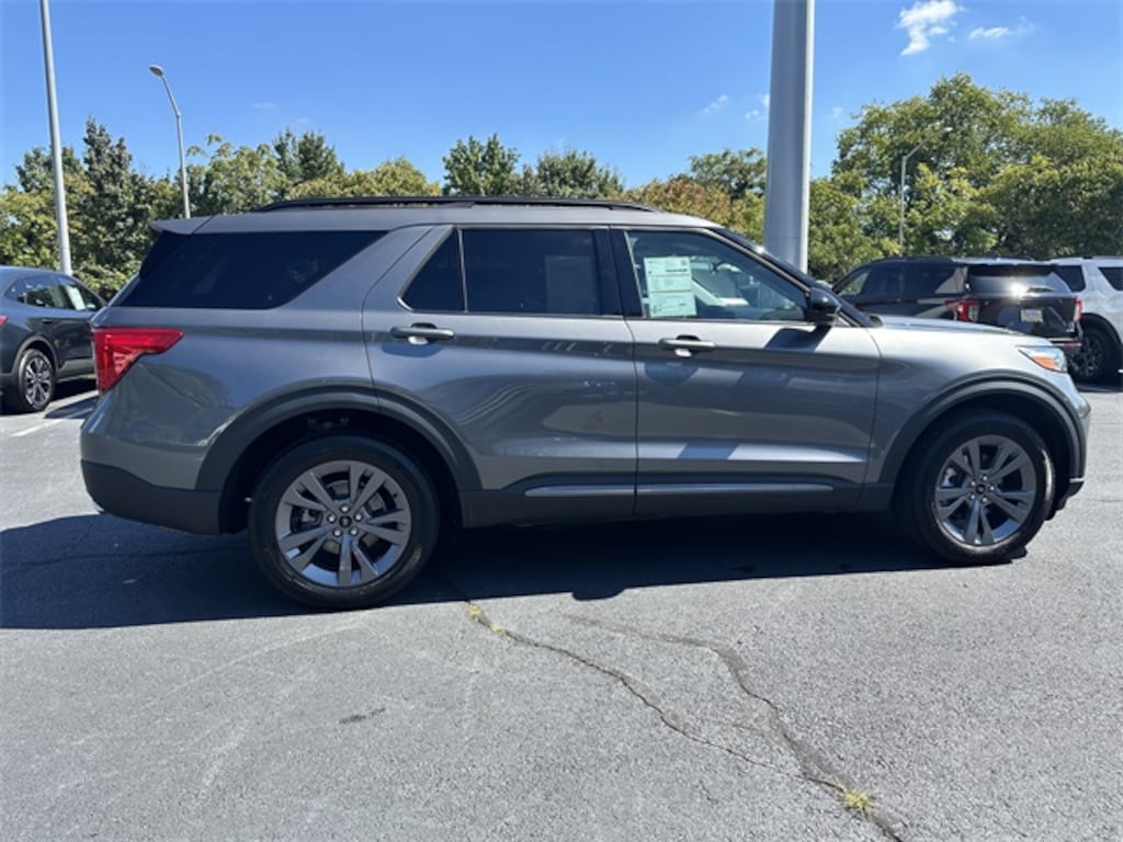 Certified 2024 Ford Explorer XLT SUV