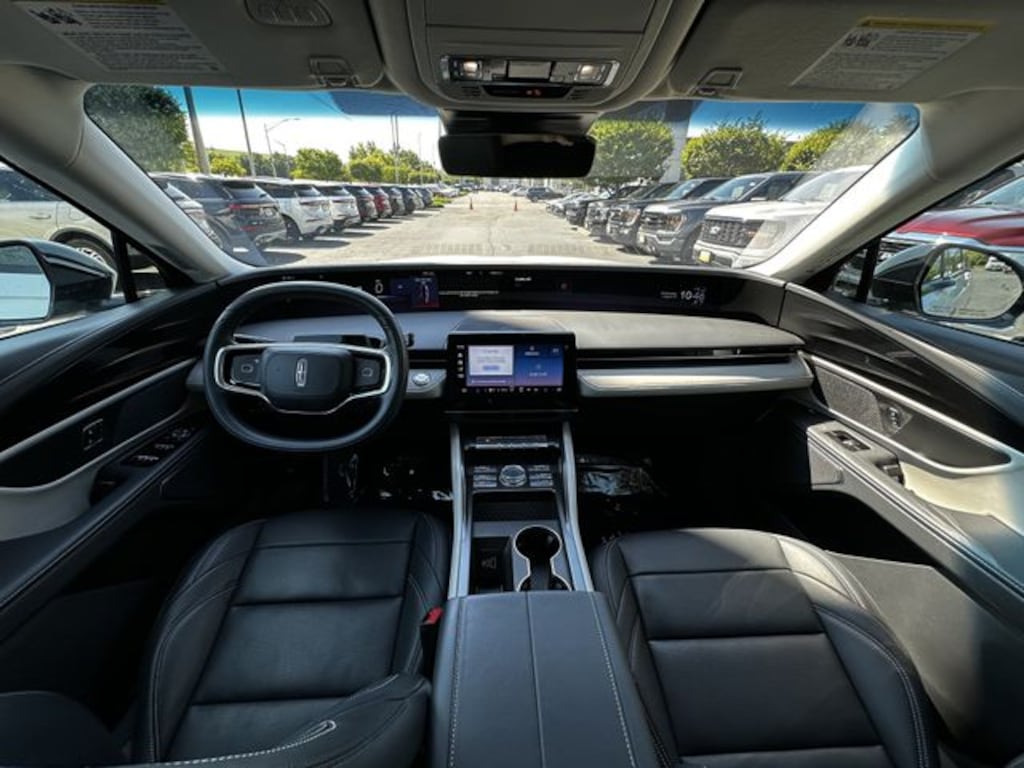 Certified 2024 Lincoln Nautilus Premiere SUV