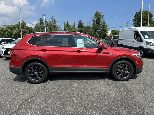 2022 Volkswagen Tiguan SE photo 4