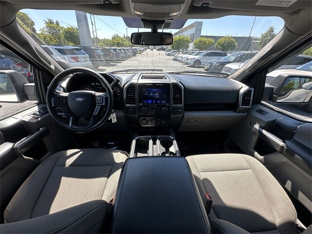 2020 Ford F-150 XLT photo 3