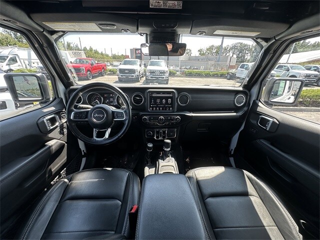 2022 Jeep Wrangler Unlimited Sahara 4xe photo 3