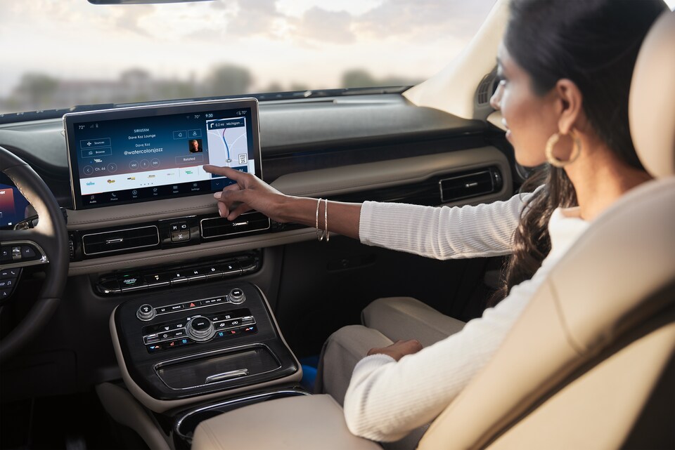  Lincoln Navigator Interior