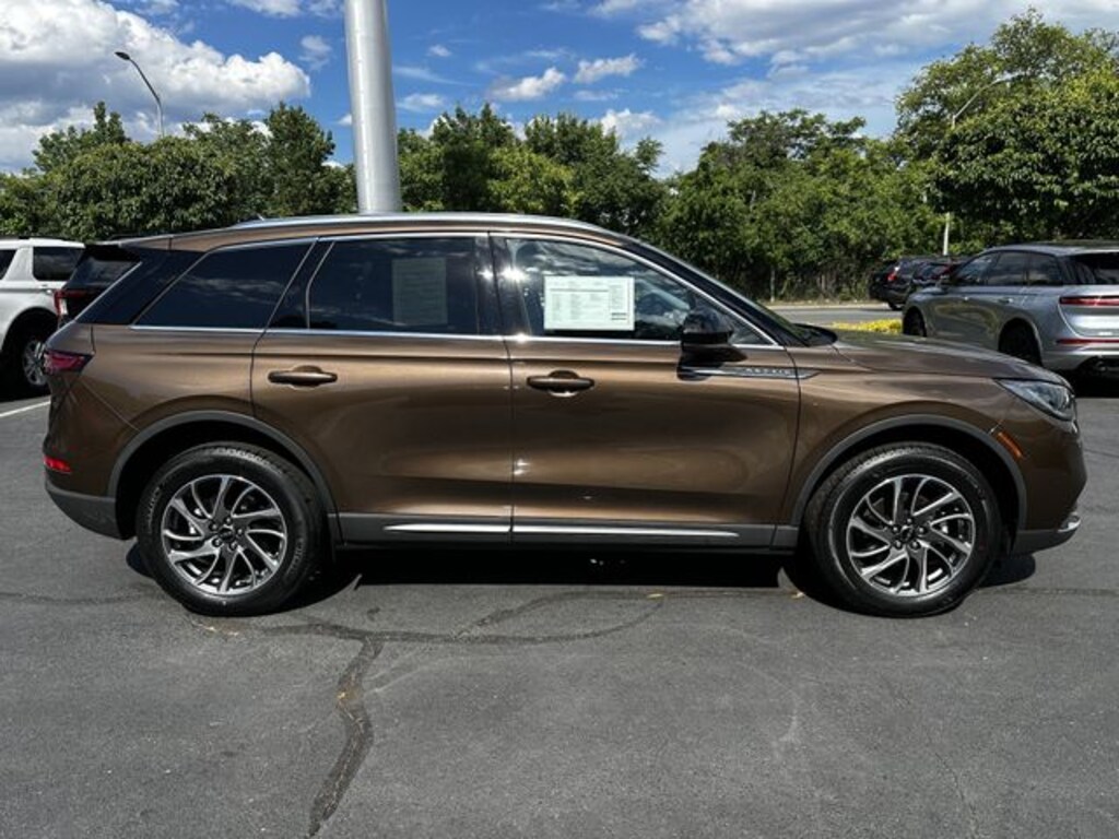 Certified 2022 Lincoln Corsair Standard SUV