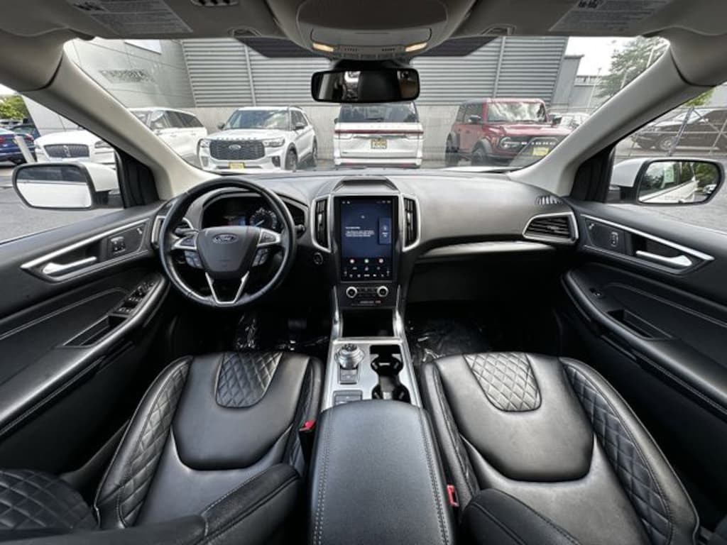 Certified 2023 Ford Edge Titanium SUV
