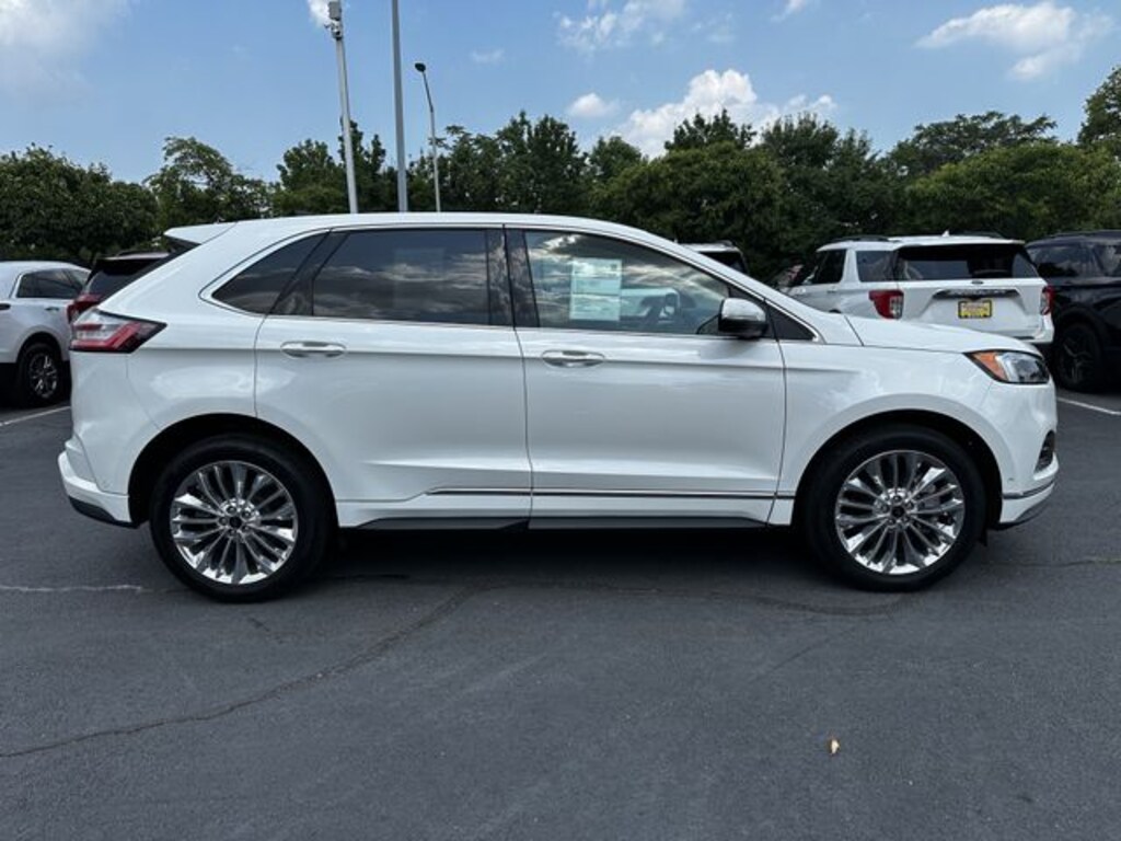 Certified 2024 Ford Edge Titanium SUV