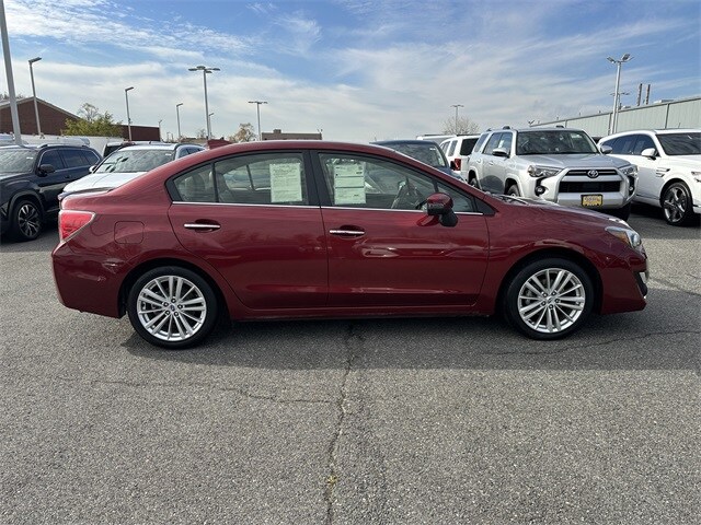 2016 Subaru Impreza 2.0i Limited photo 4