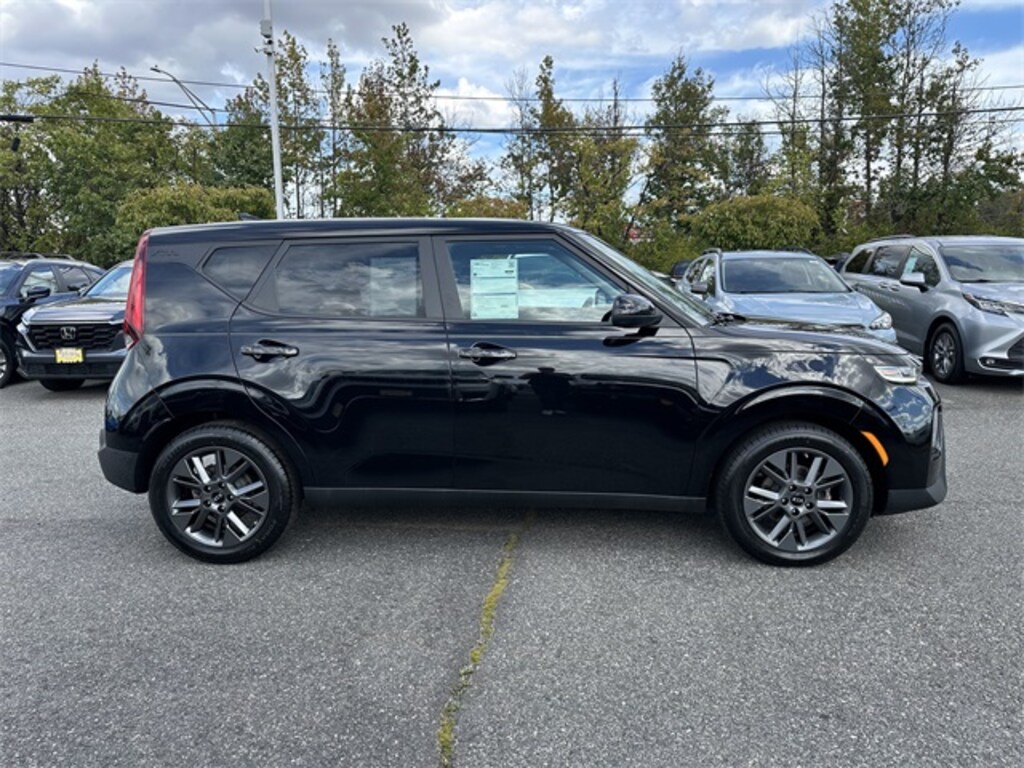 Used 2020 Kia Soul EX Hatchback