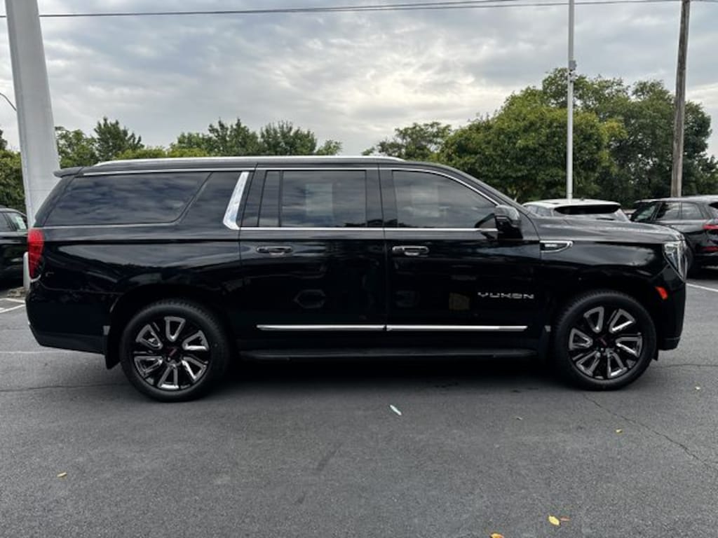 Used 2021 GMC Yukon XL SLT SUV