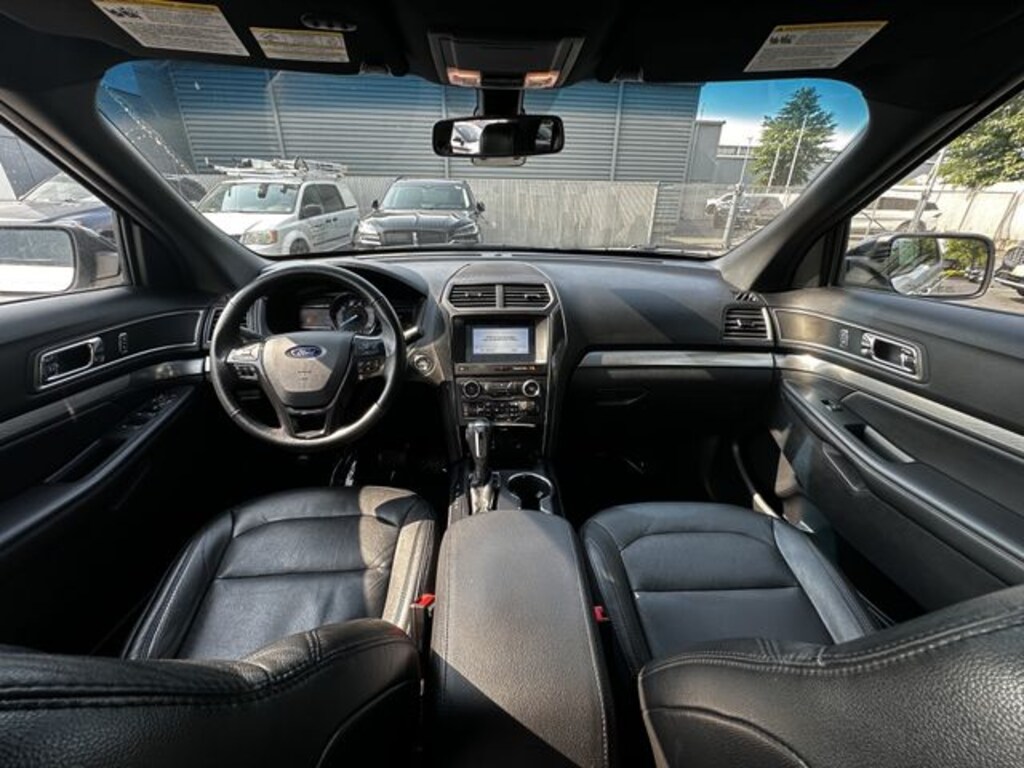 Certified 2018 Ford Explorer XLT SUV