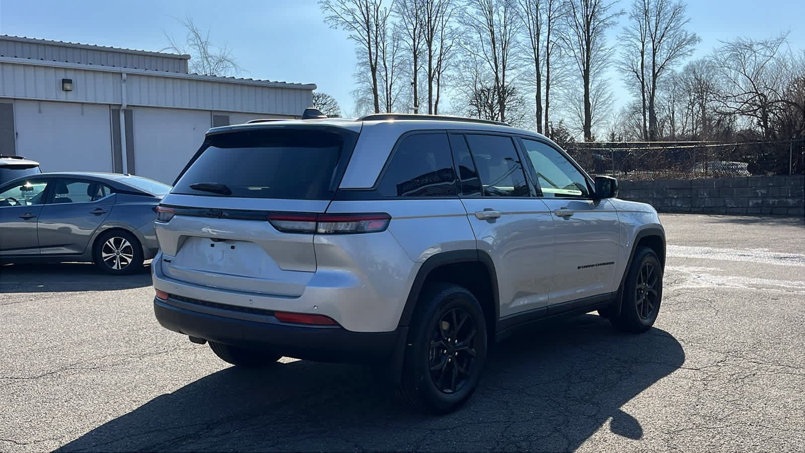 2026 Jeep Grand Cherokee Laredo - Photo 6