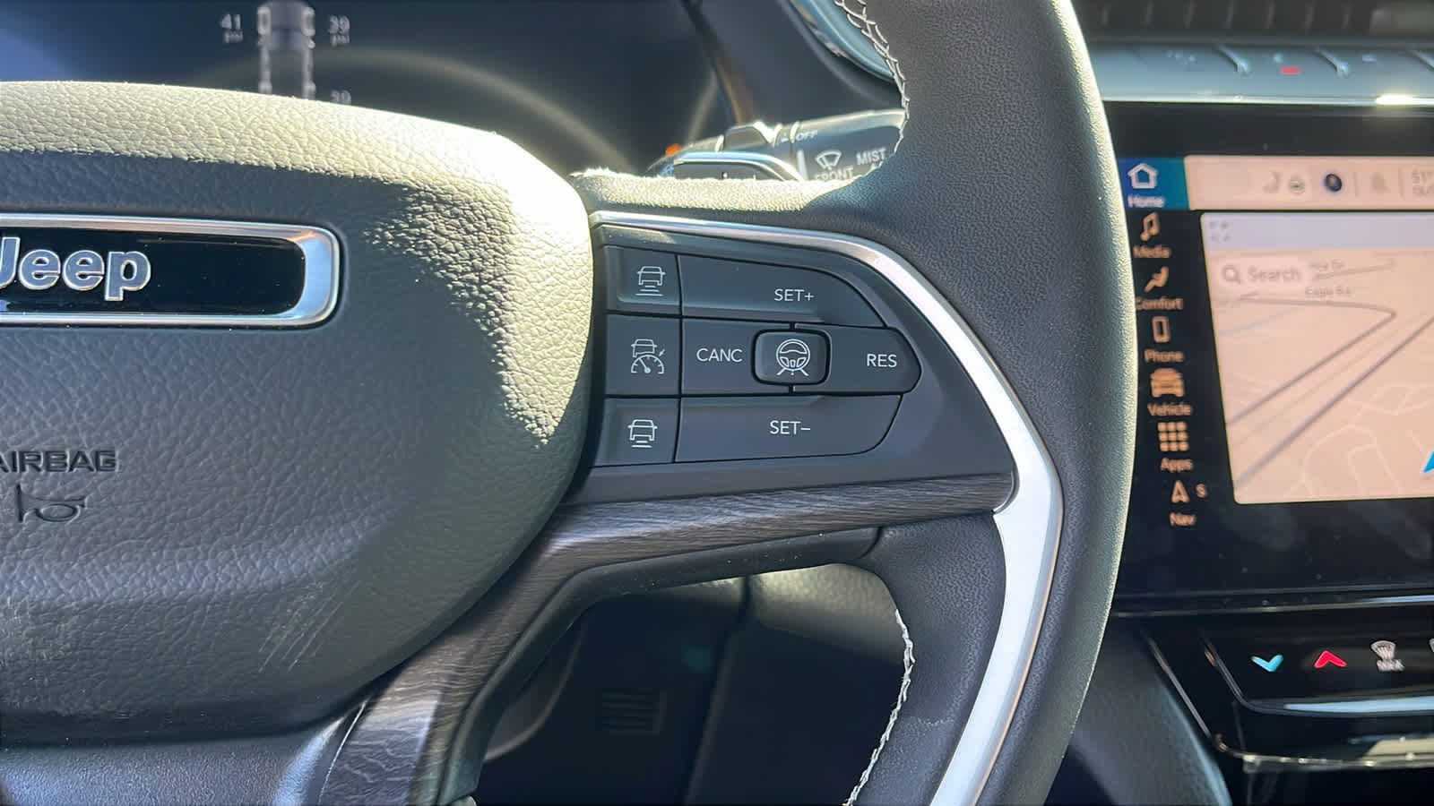 2026 Jeep Grand Cherokee Limited - Photo 12