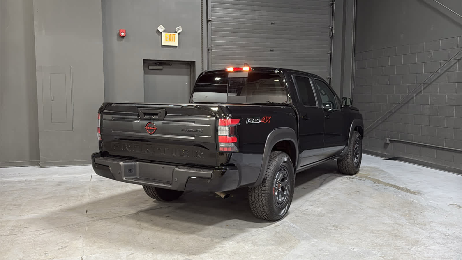 Used 2026 Nissan Frontier PRO-4X Crew Cab 4x4 PRO-4X
