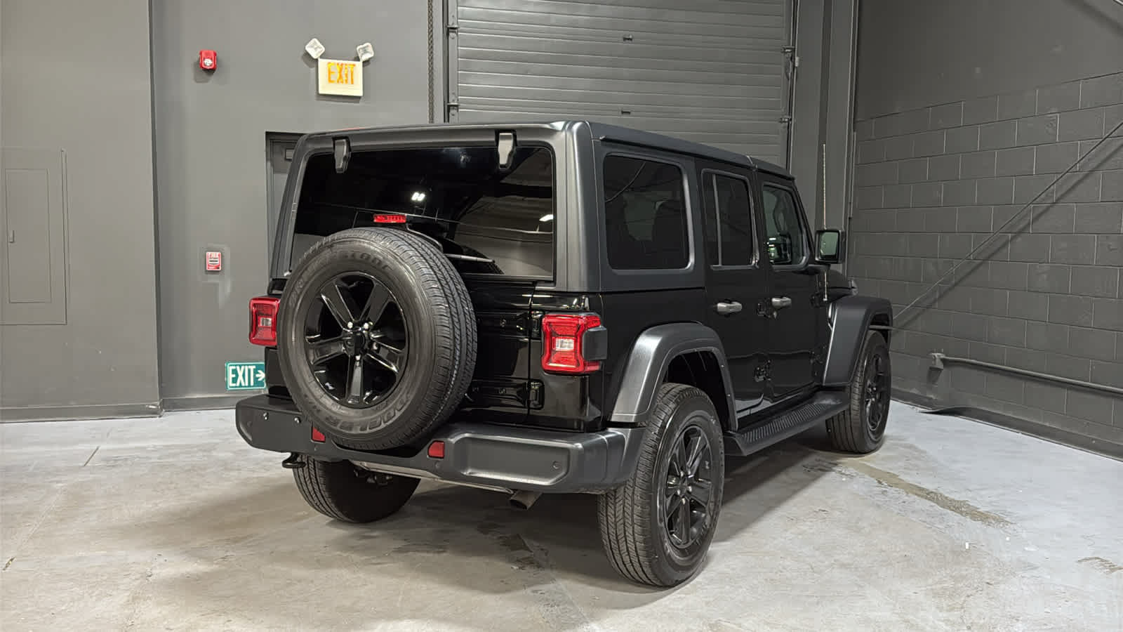Used 2022 Jeep Wrangler Unlimited Sport Altitude Unlimited Sport Altitude 4x4