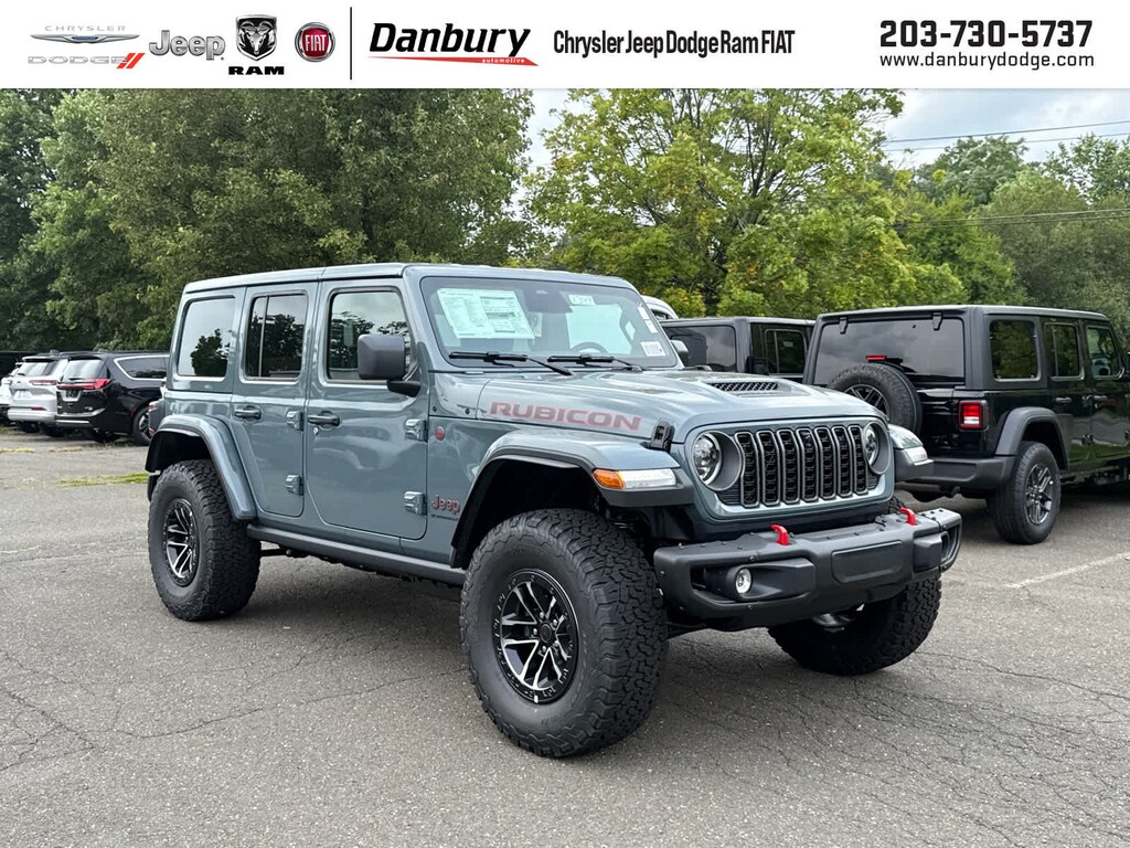 New 2026 Jeep Wrangler 4-DOOR RUBICON X Sport Utility