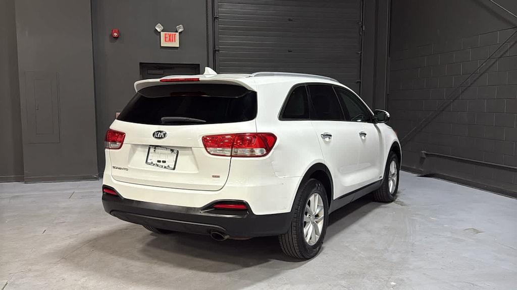Used 2018 Kia Sorento LX LX AWD