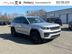 2026 Jeep Grand Cherokee LAREDO ALTITUDE 4X4 Sport Utility