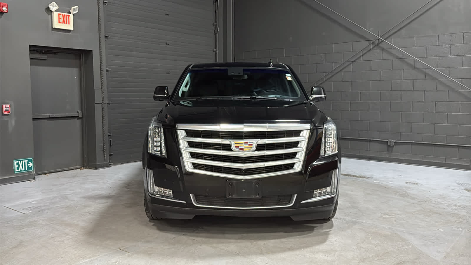 Used 2019 Cadillac Escalade Luxury 4WD Luxury