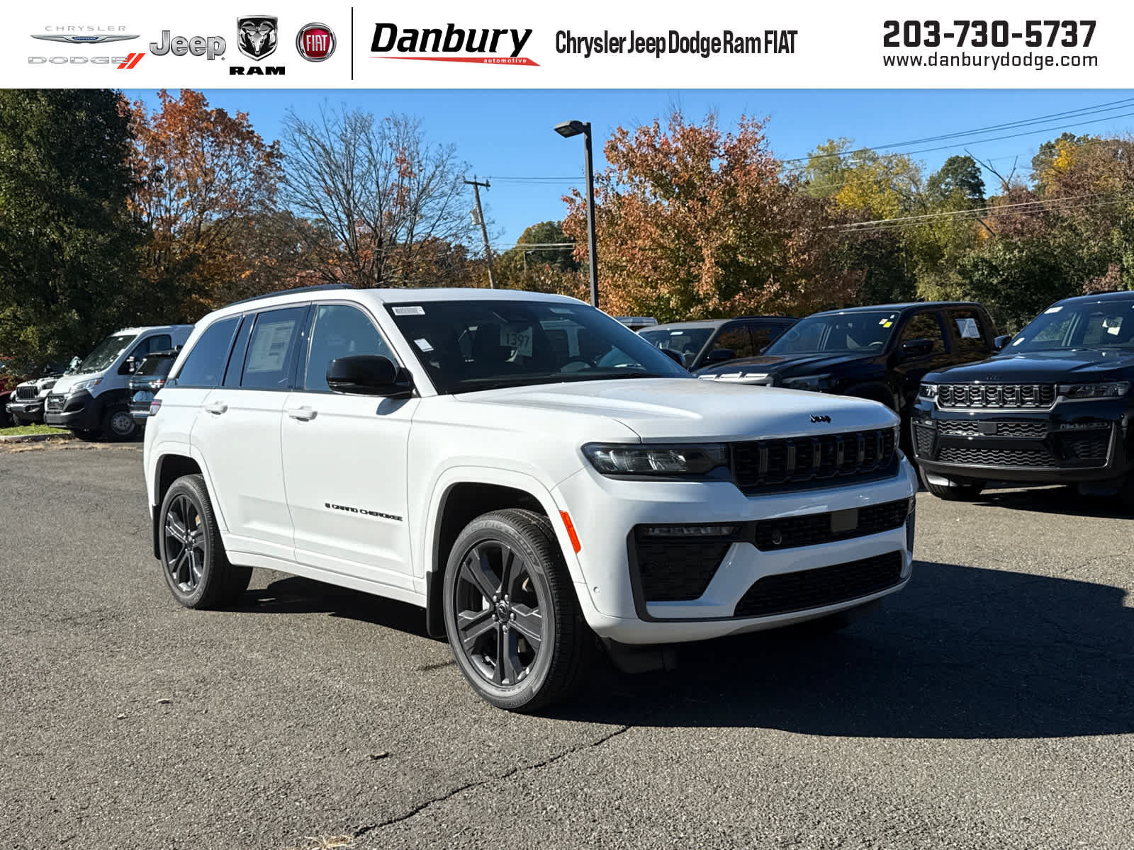 New 2027 Jeep Grand Cherokee 2 Row LIMITED 4X4 Sport Utility