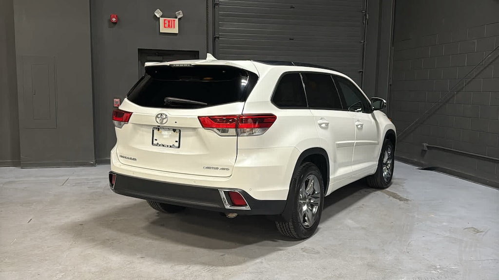 Used 2018 Toyota Highlander Limited Platinum Limited Platinum V6 AWD