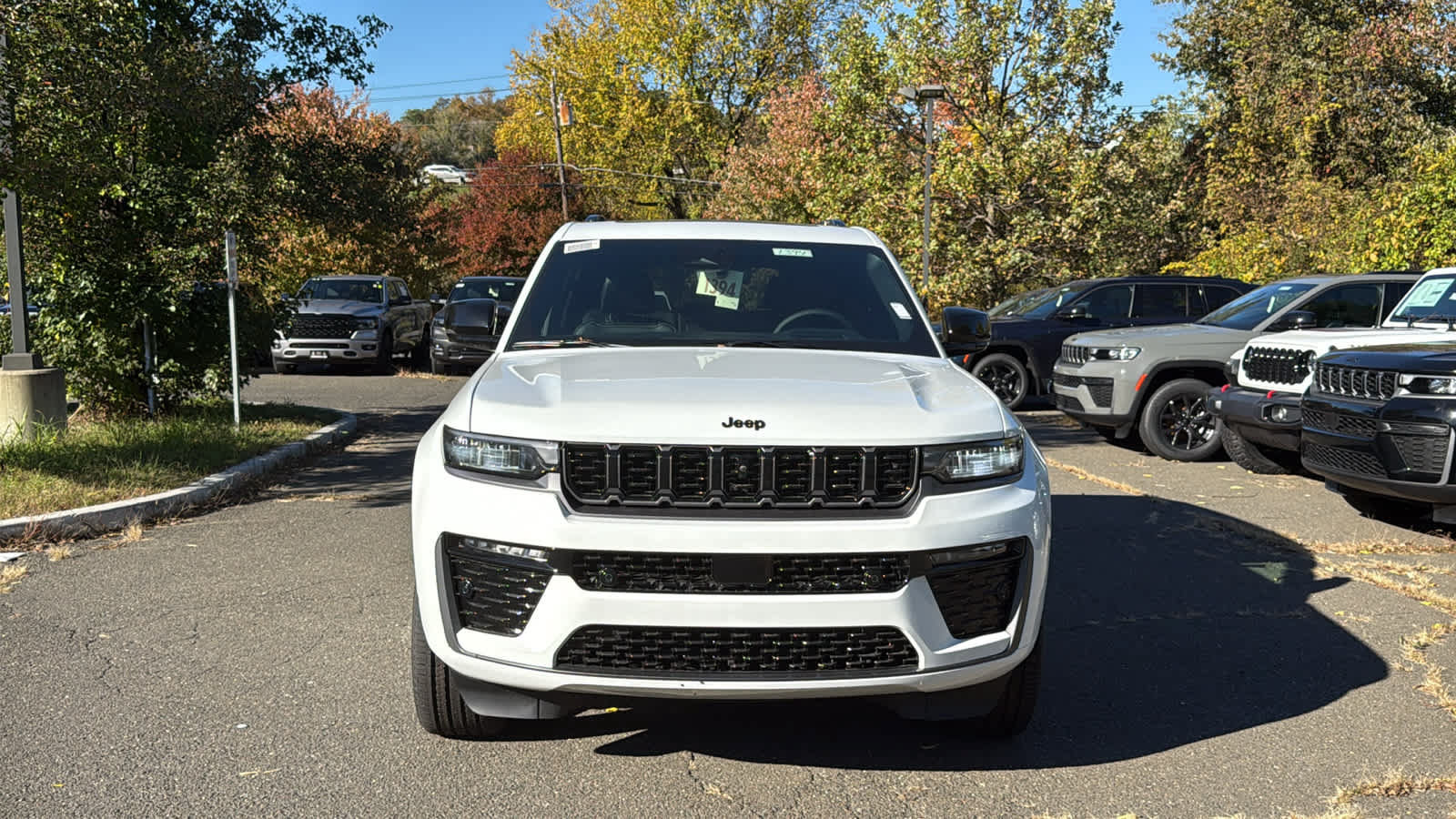 New 2027 Jeep Grand Cherokee 2 Row LIMITED 4X4 Sport Utility