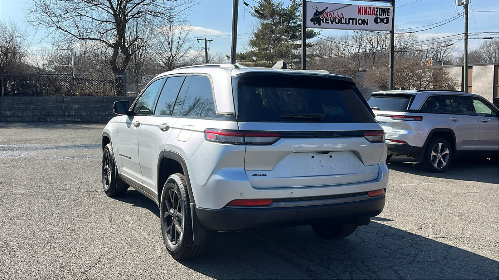 2026 Jeep Grand Cherokee Laredo - Photo 8