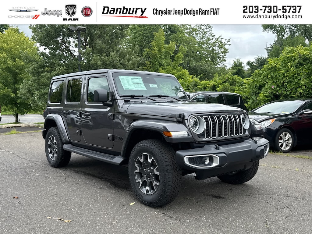 New 2026 Jeep Wrangler 4-DOOR SAHARA Sport Utility