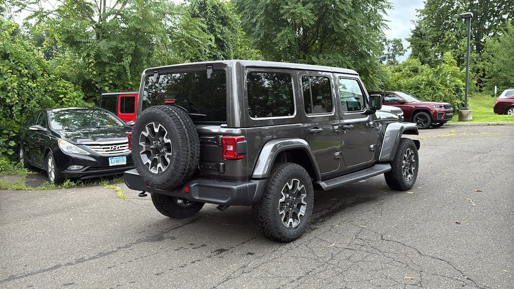 New 2026 Jeep Wrangler 4-DOOR SAHARA Sport Utility