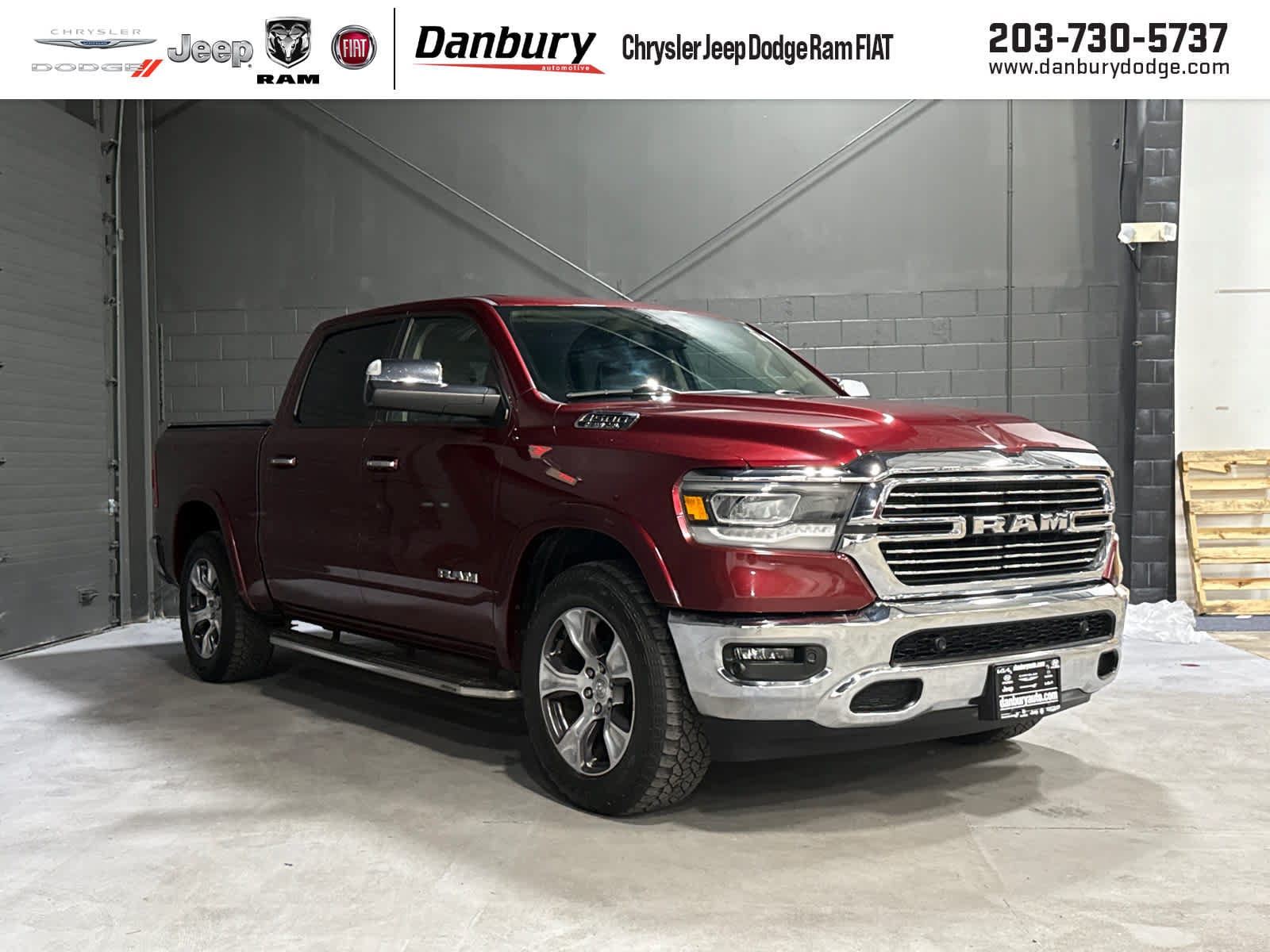2019 Ram 1500 Laramie 4x4 Crew Cab 57 Box 
