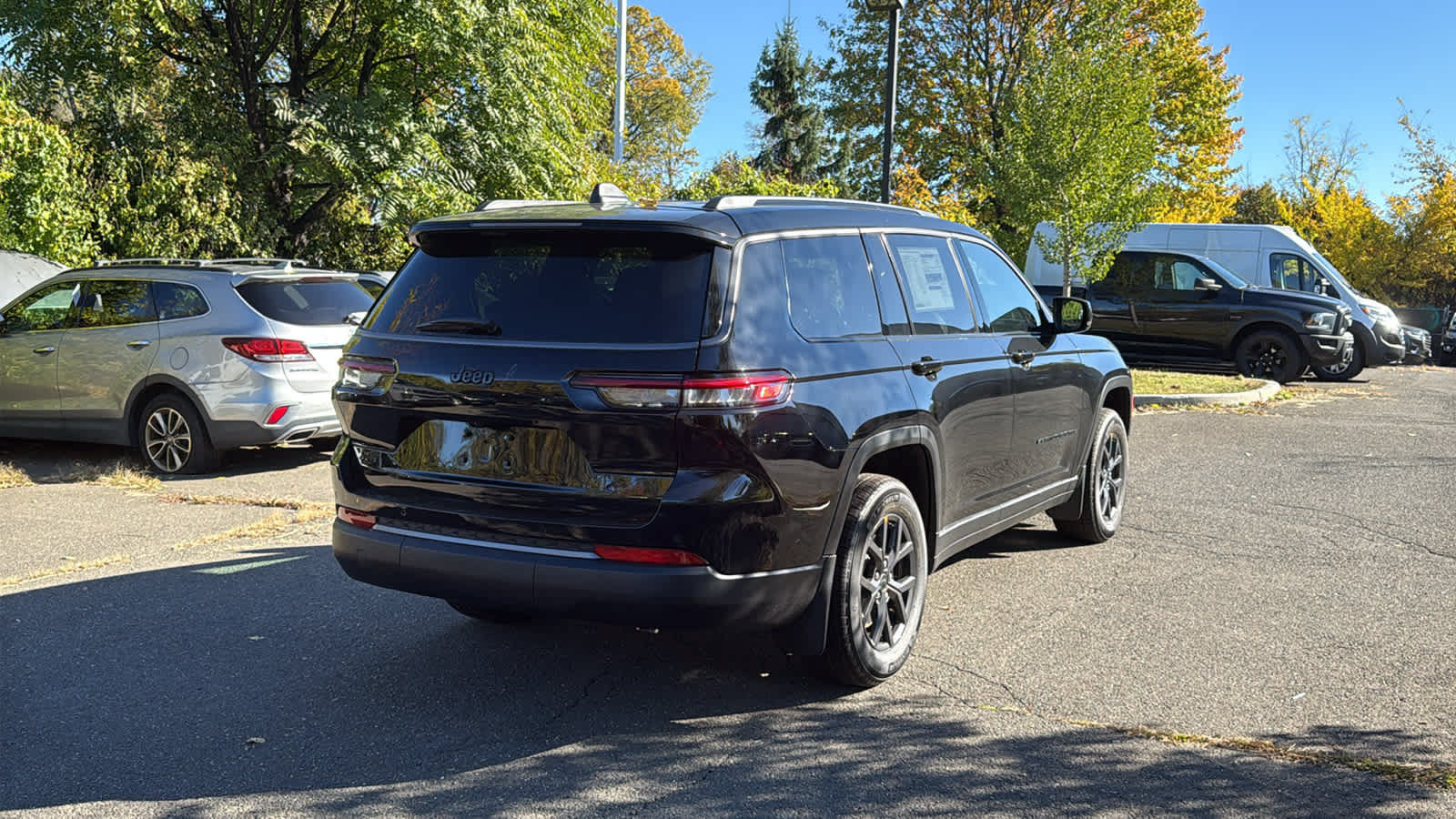New 2027 Jeep Grand Cherokee L 3 Row LAREDO 4X4 Sport Utility