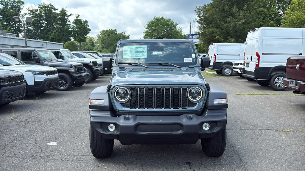 New 2026 Jeep Wrangler 4-DOOR SPORT S Sport Utility