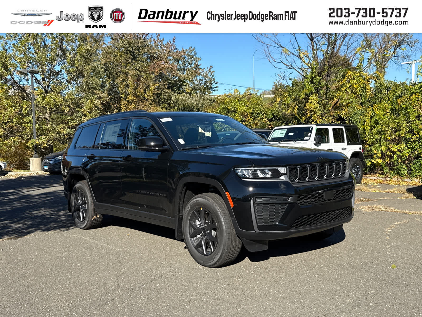 New 2027 Jeep Grand Cherokee L 3 Row LAREDO 4X4 Sport Utility
