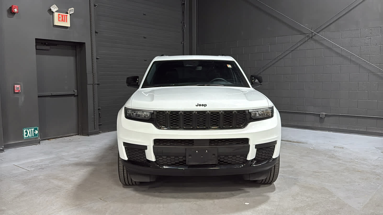 Used 2023 Jeep Grand Cherokee L Altitude Altitude 4x4