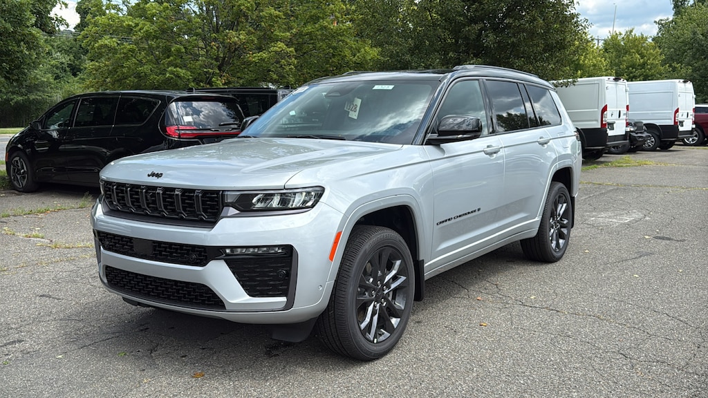 New 2026 Jeep Grand Cherokee L LIMITED RESERVE 4X4 Sport Utility