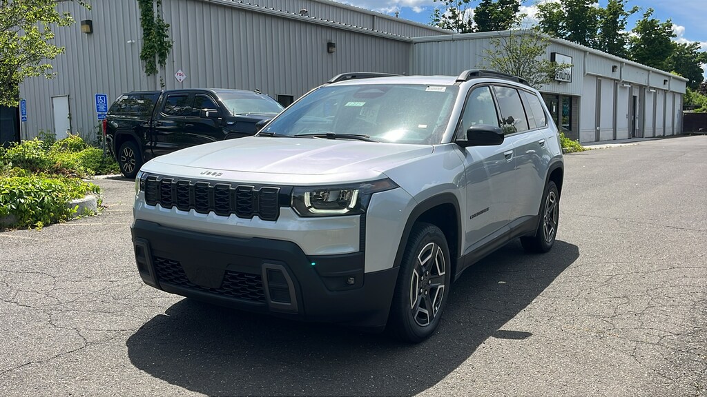 New 2026 Jeep Cherokee LAREDO 4X4 Sport Utility
