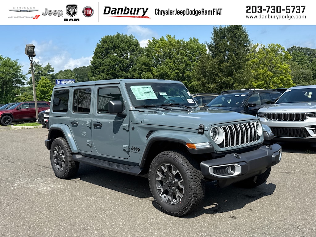 New 2026 Jeep Wrangler 4-DOOR SAHARA Sport Utility