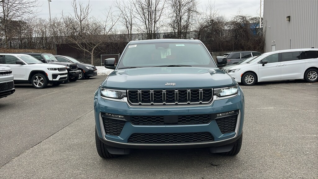 New 2026 Jeep Grand Cherokee LIMITED 4X4 Sport Utility