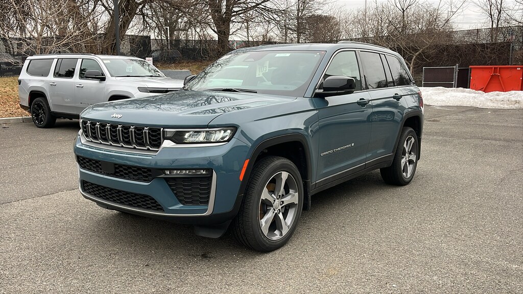 New 2026 Jeep Grand Cherokee LIMITED 4X4 Sport Utility
