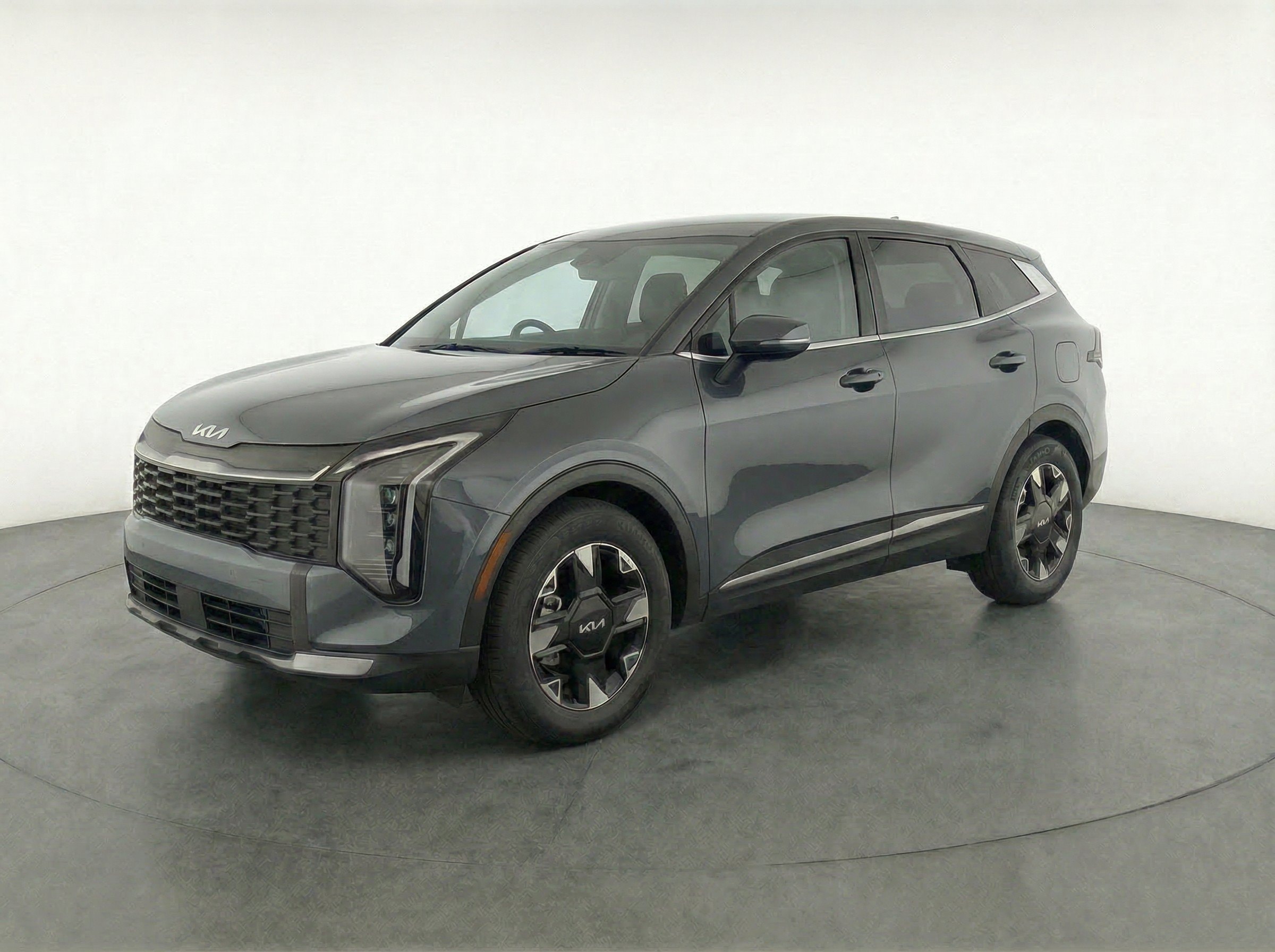 Thumbnail: 2026 Kia Sportage - 3
