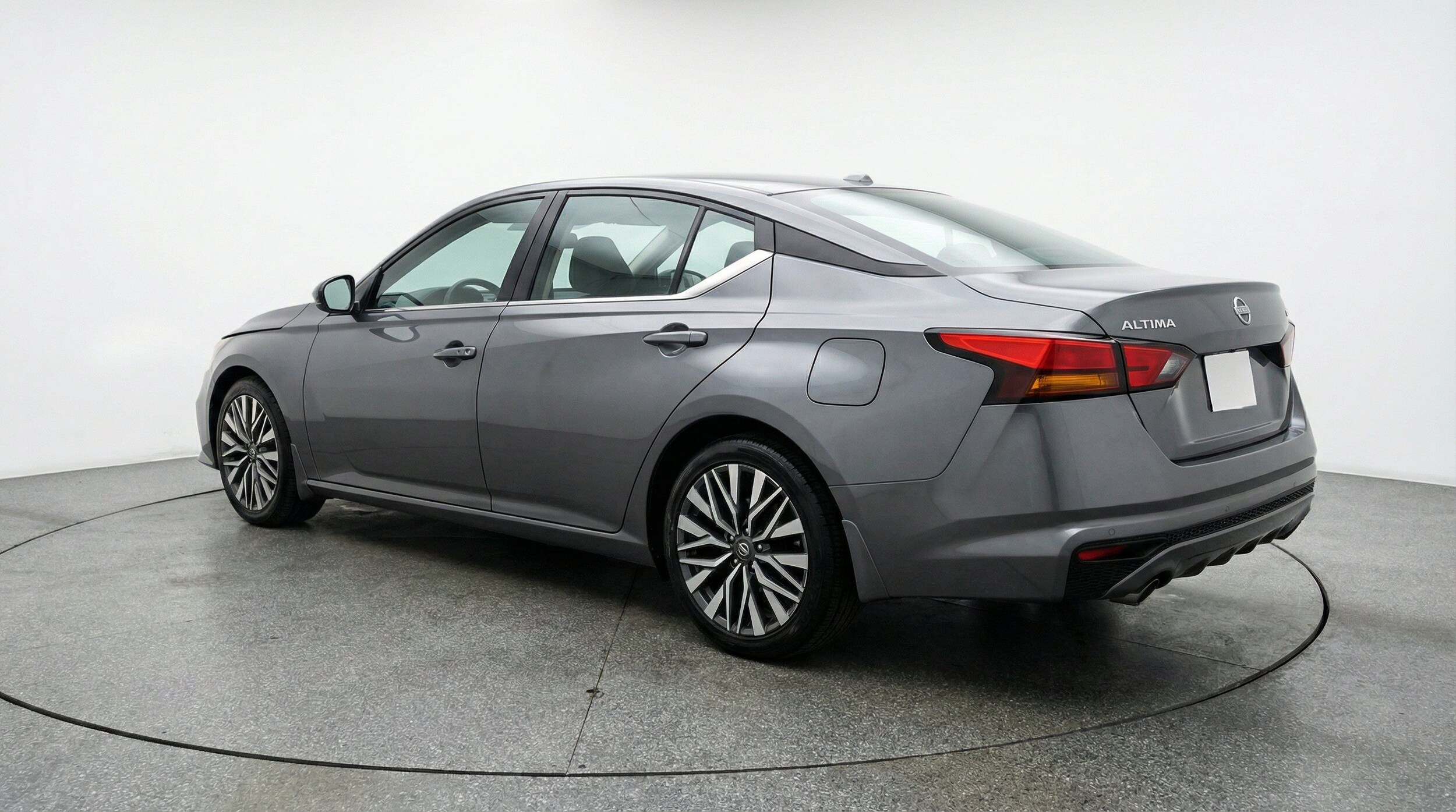 Thumbnail: 2025 Nissan Altima - 6