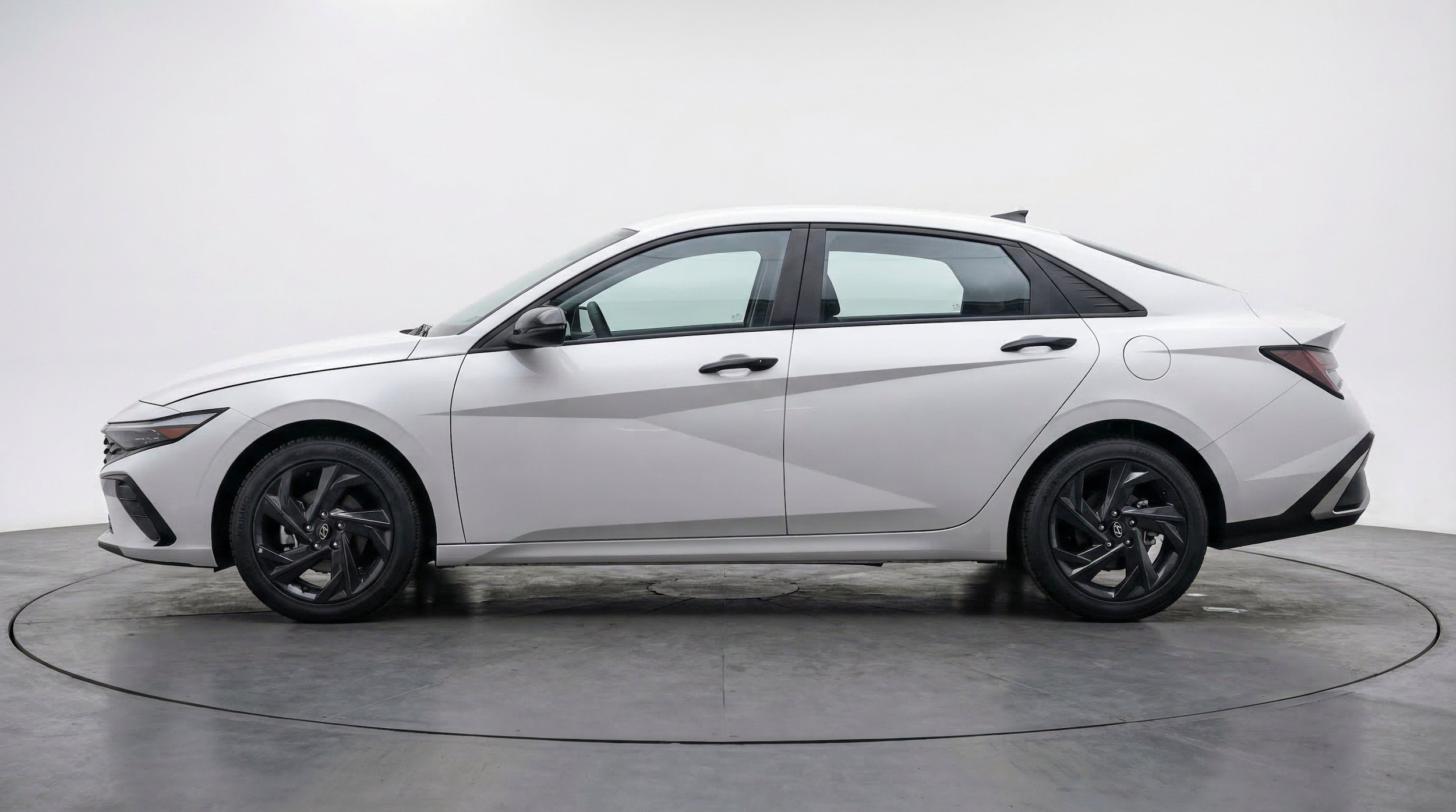 Thumbnail: 2026 Hyundai Elantra - 5