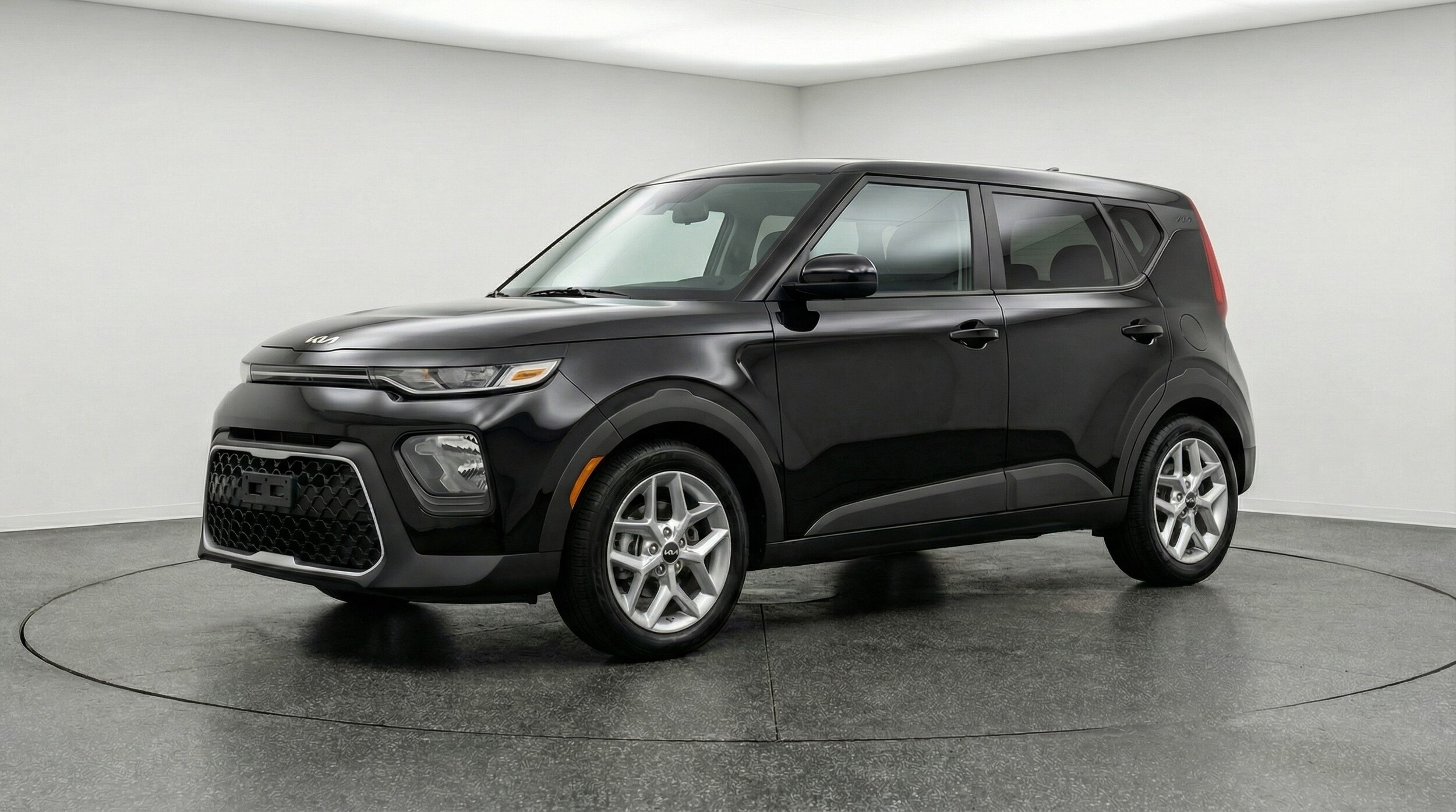 Thumbnail: 2025 Kia Soul - 3