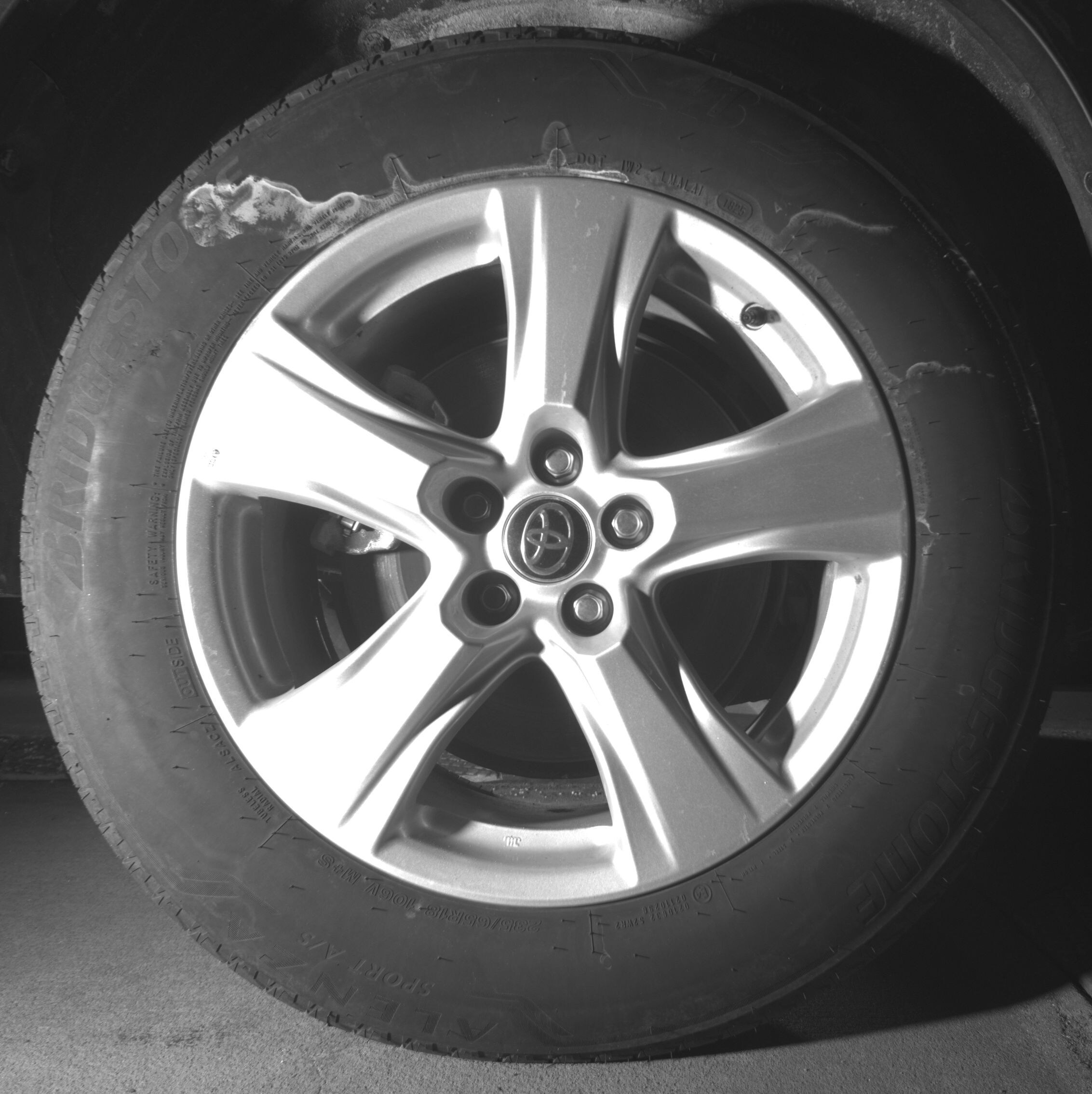 Thumbnail: 2025 Toyota Highlander - 12